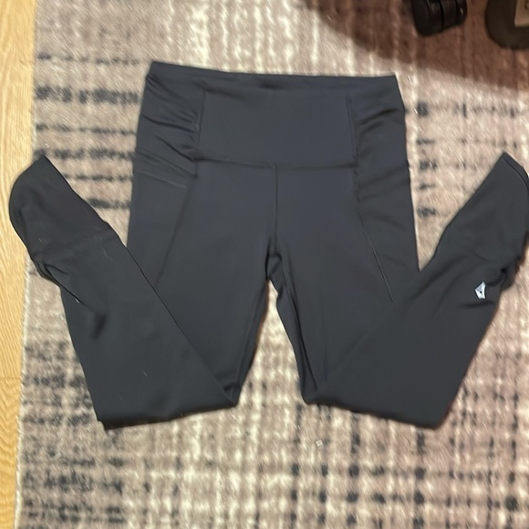 3 Pairs Ivivva leggings - Picture 2 of 15